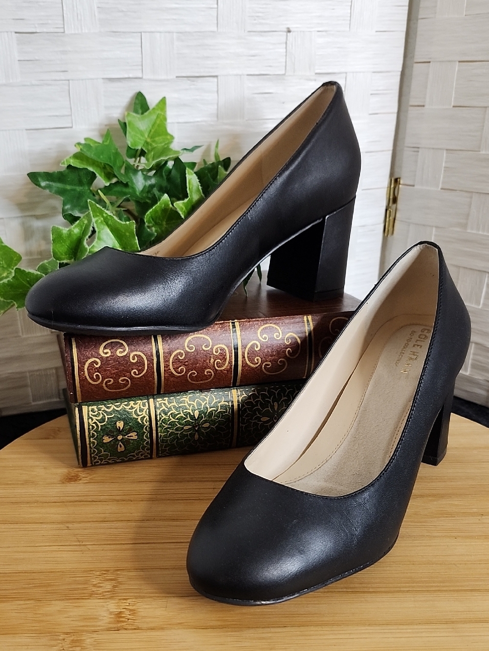 👉*COLE HAAN* GO-TO SHAYLA BLACK LEATHER LOW BLOCK HEEL PUMP SHOES ~SIZE 6